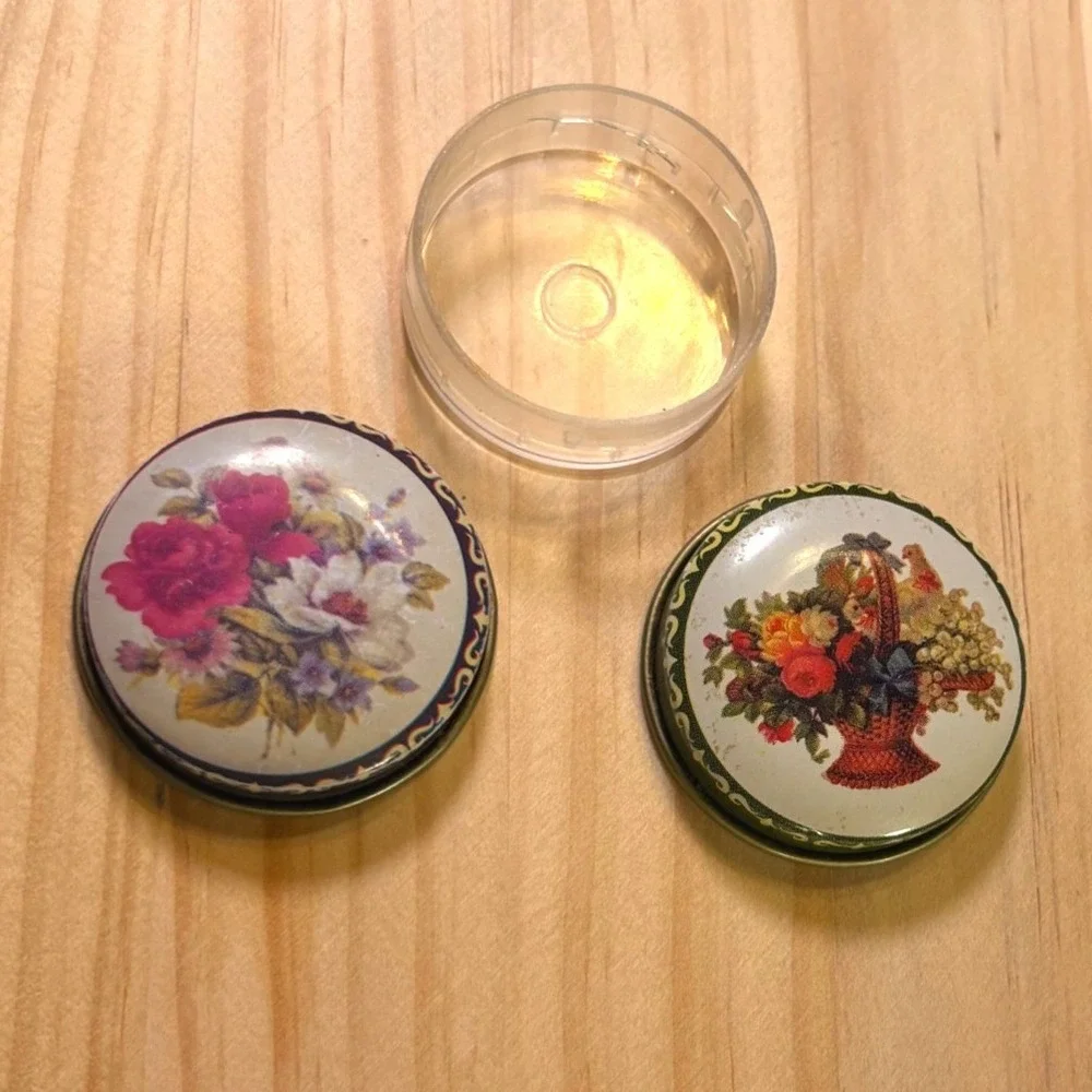Vintage inspired Floral Motif Trinket Tin Multicolor Round Miniature bouquet